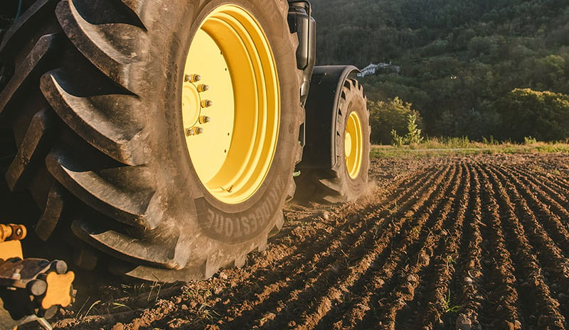 Optimalizované používání a péče prodlužuje životnost zemědělských pneumatik